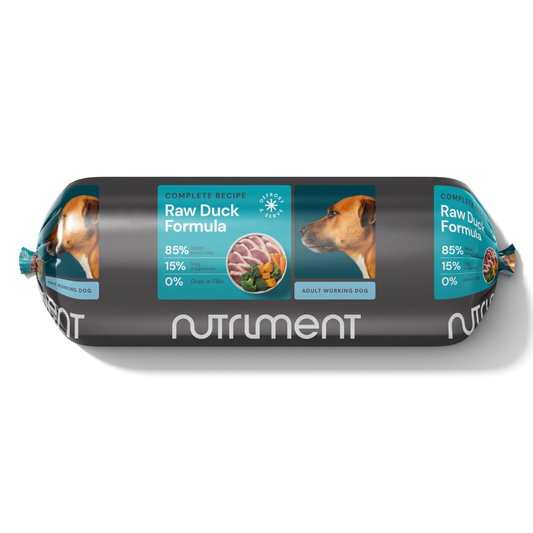 Dog food roll "Raw Duck 1.4kg" features a dog image on its packaging.