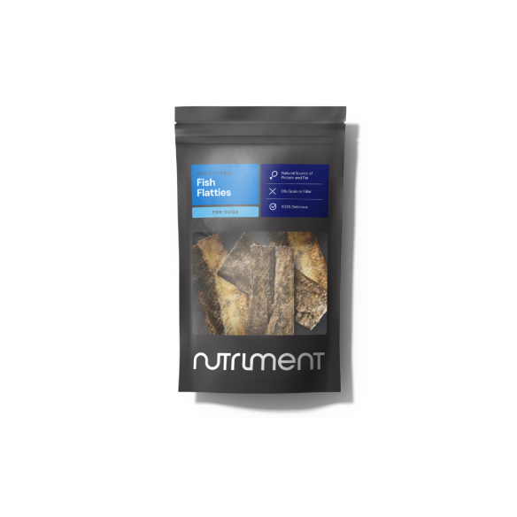 Black bag of Nutriment Fish Flatties 100g for dogs, featuring Omega-3 rich white fish skins in a windowed pack.